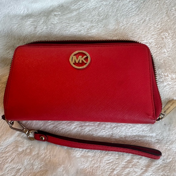 Michael Kors Scarlet Red Wristlet with Gold Accents - Picture 4 of 4